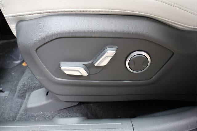 2026 Hyundai SANTA FE HYBRID SEL AWD