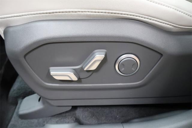 2026 Hyundai SANTA FE HYBRID SEL AWD