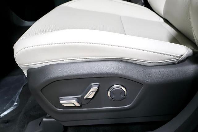 2026 Hyundai SANTA FE HYBRID SEL AWD