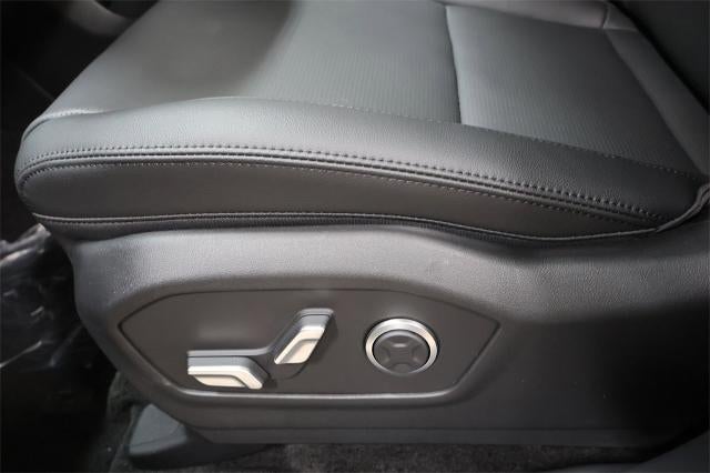 2026 Hyundai SANTA FE HYBRID Limited AWD