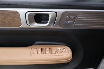 2027 Hyundai SANTA FE HYBRID Limited 6P AWD