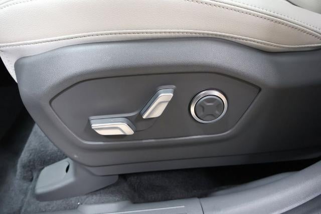 2026 Hyundai SANTA FE HYBRID Limited AWD