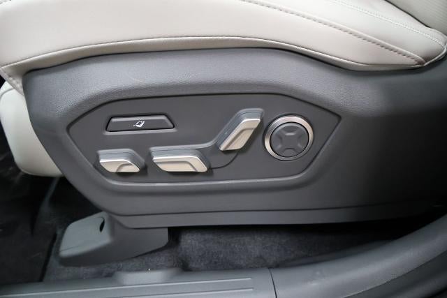 2026 Hyundai SANTA FE HYBRID Calligraphy AWD