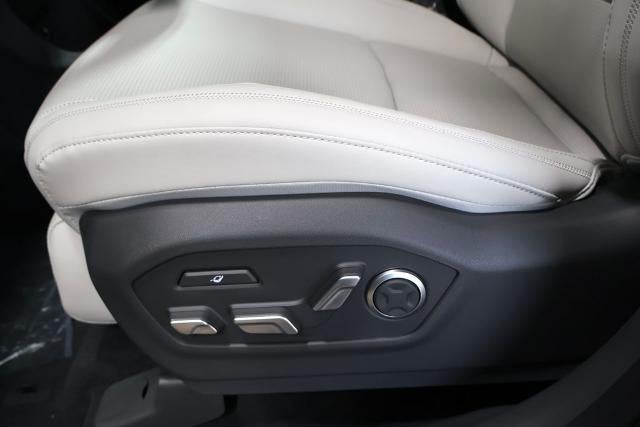 2027 Hyundai SANTA FE HYBRID Calligraphy AWD