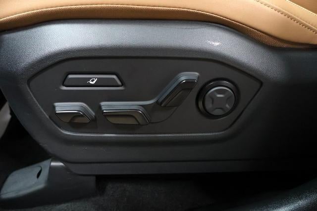 2026 Hyundai SANTA FE HYBRID Calligraphy AWD