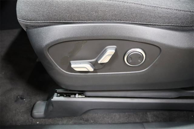 2026 Hyundai IONIQ 9 SE AWD