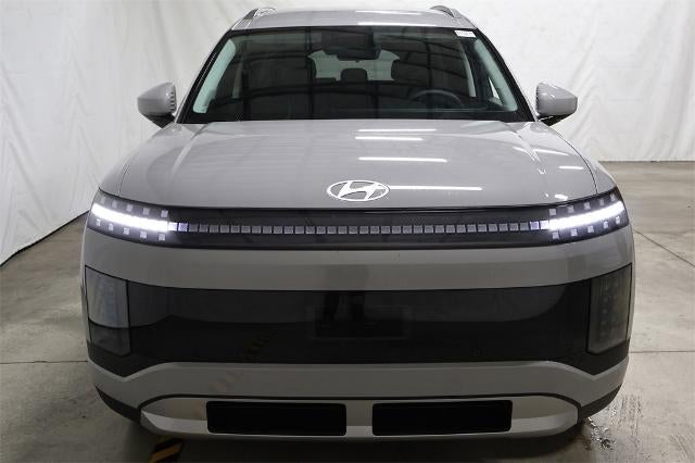 2026 Hyundai IONIQ 9 SE AWD