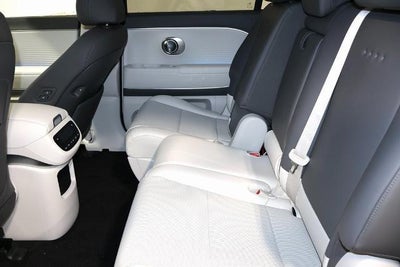 2026 Hyundai IONIQ 9 SEL AWD