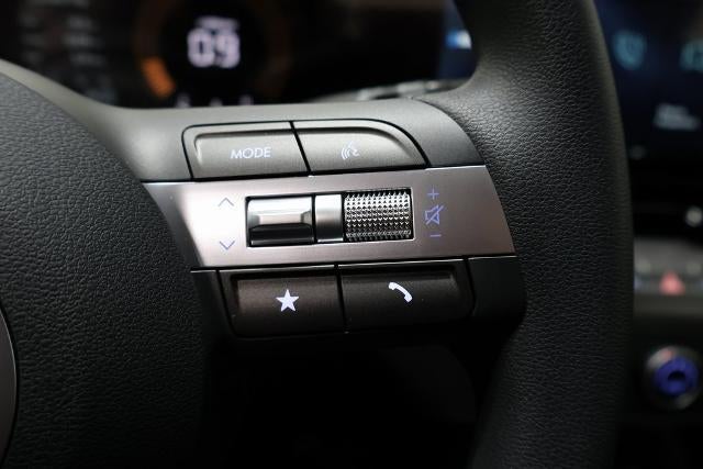 2026 Hyundai KONA SE FWD