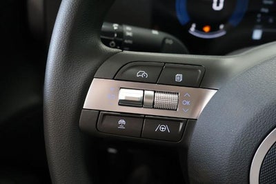 2026 Hyundai KONA SE FWD