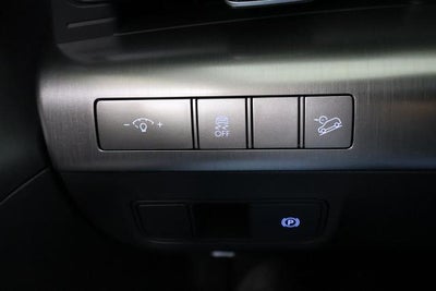 2027 Hyundai KONA SE AWD