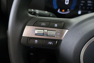 2027 Hyundai KONA SE AWD