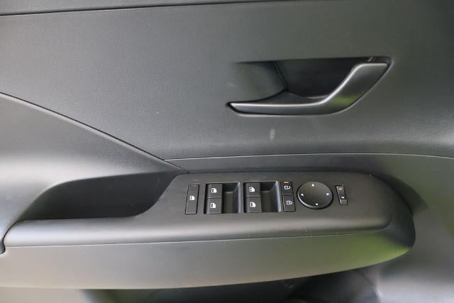 2027 Hyundai KONA SE AWD