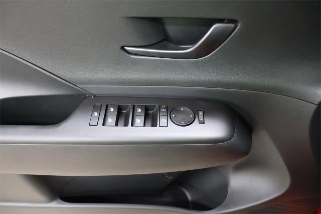 2026 Hyundai KONA SE AWD