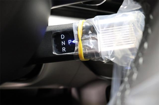 2026 Hyundai KONA SEL Premium FWD *Ltd Avail*