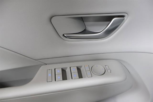 2026 Hyundai KONA SEL Premium FWD *Ltd Avail*