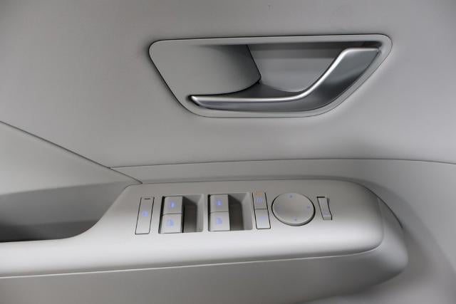 2026 Hyundai KONA SEL Premium FWD *Ltd Avail*