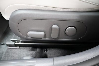 2026 Hyundai KONA SEL Premium FWD *Ltd Avail*