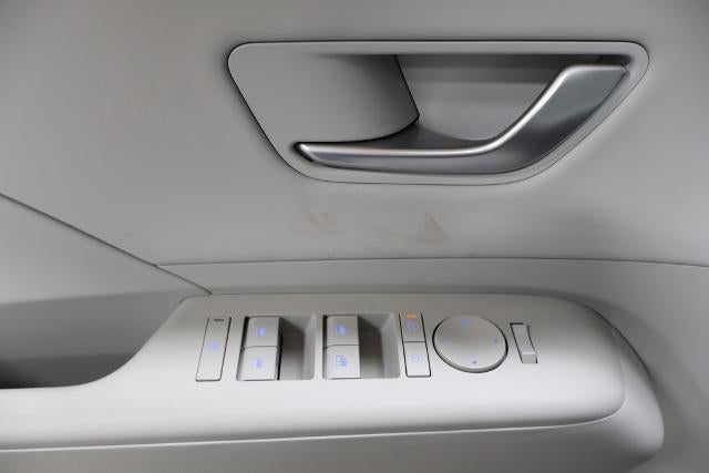 2026 Hyundai KONA SEL Premium FWD *Ltd Avail*