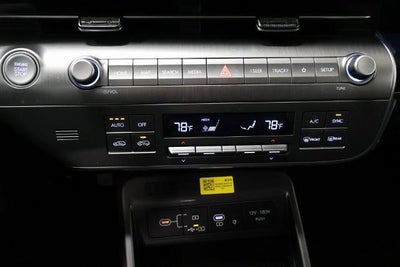 2026 Hyundai KONA SEL Premium AWD *Ltd Avail*