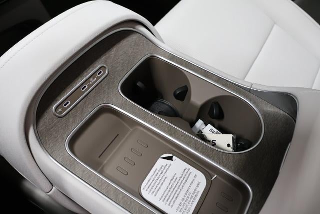 2027 Hyundai PALISADE HYBRID Limited 7P AWD