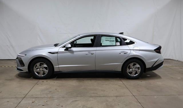 2026 Hyundai SONATA SE FWD