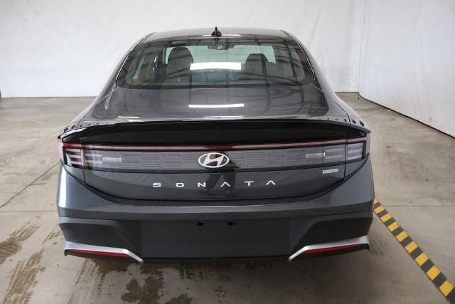 2026 Hyundai SONATA HYBRID Blue FWD