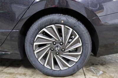 2025 Hyundai SONATA HYBRID SEL FWD