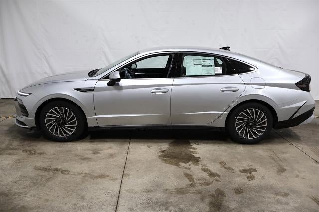 2025 Hyundai SONATA HYBRID SEL FWD