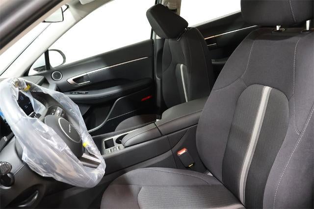 2025 Hyundai SONATA HYBRID SEL FWD