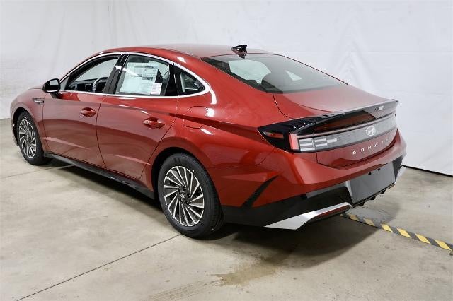 2025 Hyundai SONATA HYBRID SEL FWD