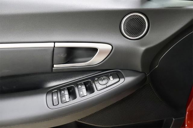 2025 Hyundai SONATA HYBRID SEL FWD