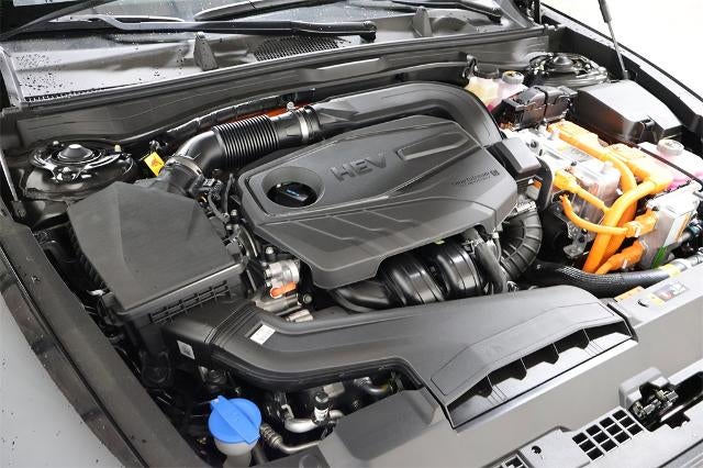 2025 Hyundai SONATA HYBRID SEL FWD