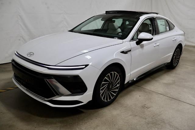 2026 Hyundai SONATA HYBRID SEL FWD