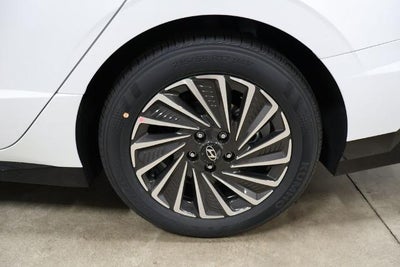 2026 Hyundai SONATA HYBRID SEL FWD