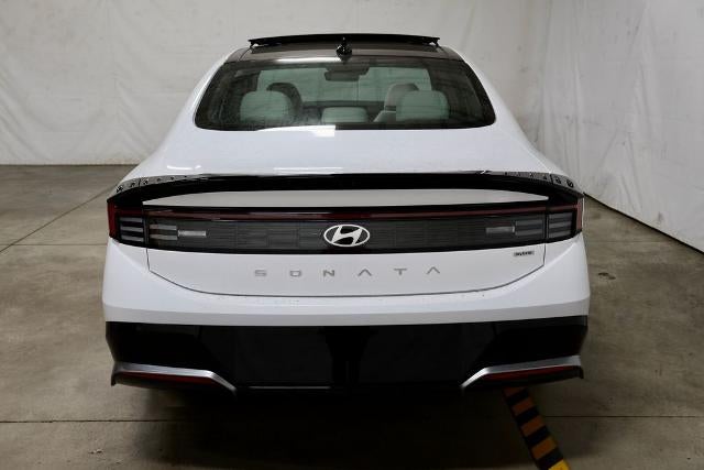 2026 Hyundai SONATA HYBRID SEL FWD