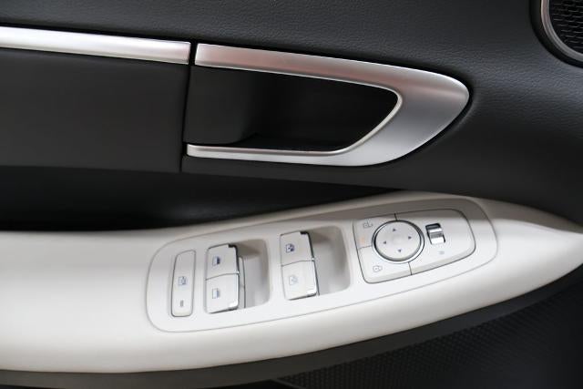 2026 Hyundai SONATA HYBRID SEL FWD