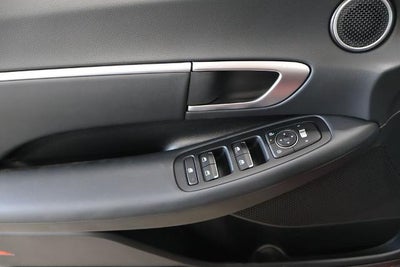 2026 Hyundai SONATA HYBRID SEL FWD