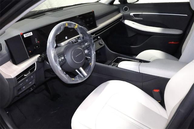 2025 Hyundai SONATA HYBRID SEL FWD