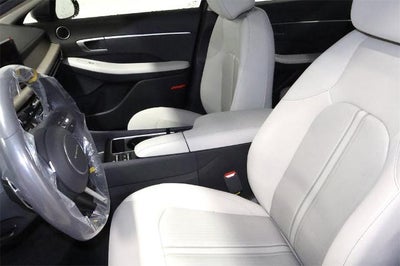 2025 Hyundai SONATA HYBRID SEL FWD