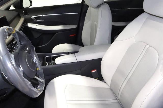 2025 Hyundai SONATA HYBRID SEL FWD