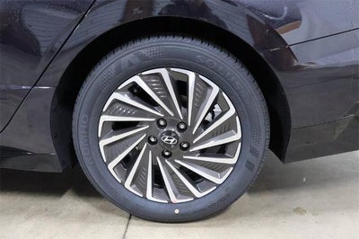 2025 Hyundai SONATA HYBRID SEL FWD