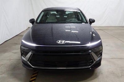 2025 Hyundai SONATA HYBRID SEL FWD