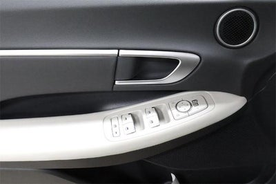 2025 Hyundai SONATA HYBRID SEL FWD