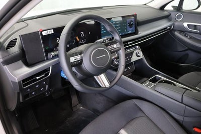 2026 Hyundai SONATA HYBRID SEL FWD