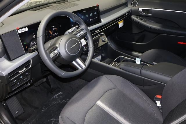 2025 Hyundai SONATA HYBRID SEL FWD