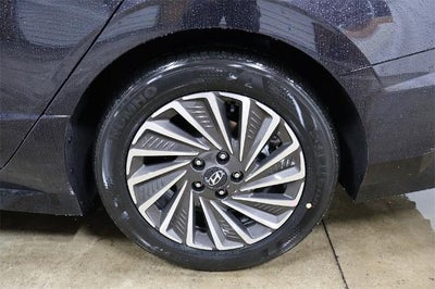 2025 Hyundai SONATA HYBRID SEL FWD