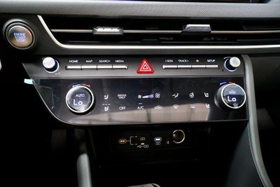 2026 Hyundai SONATA HYBRID Limited FWD
