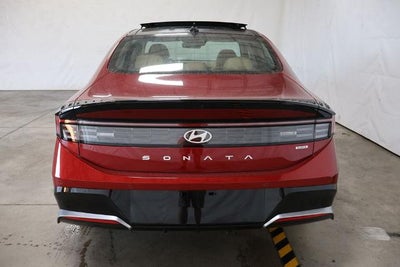 2026 Hyundai SONATA HYBRID Limited FWD