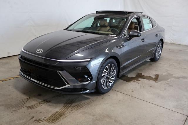 2026 Hyundai SONATA HYBRID Limited FWD